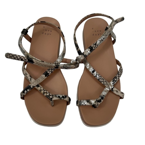 A New Day Brown Silver Snake Print Wedge Sandals Size 6 Women’s - Picture 3 of 8
